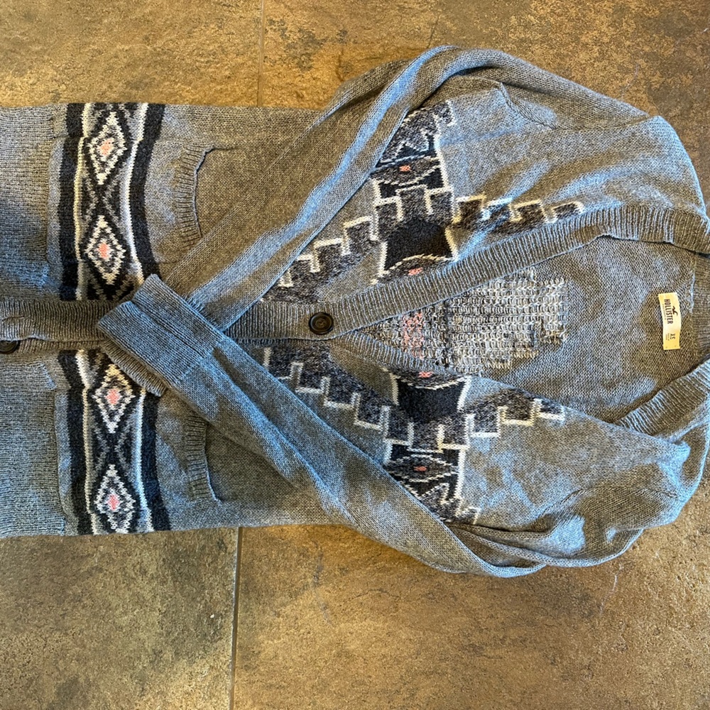 Hollister Gray Knit Sweater